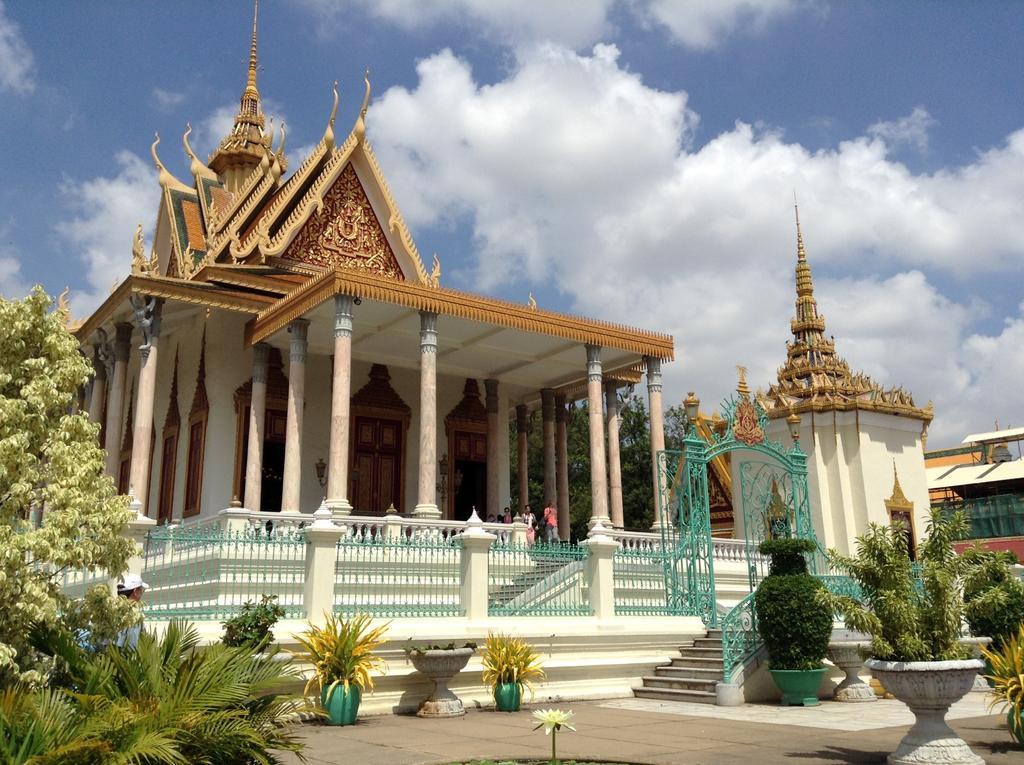 The Happy House Pansiyon Phnom Penh Dış mekan fotoğraf